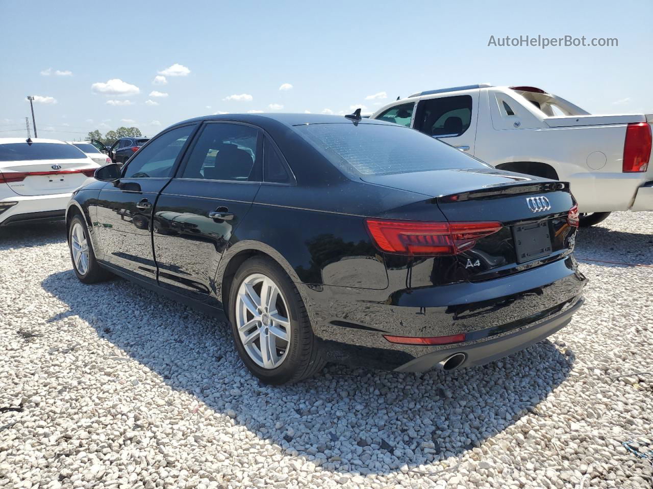 2017 Audi A4 Ultra Premium Черный vin: WAUGMAF40HN062805