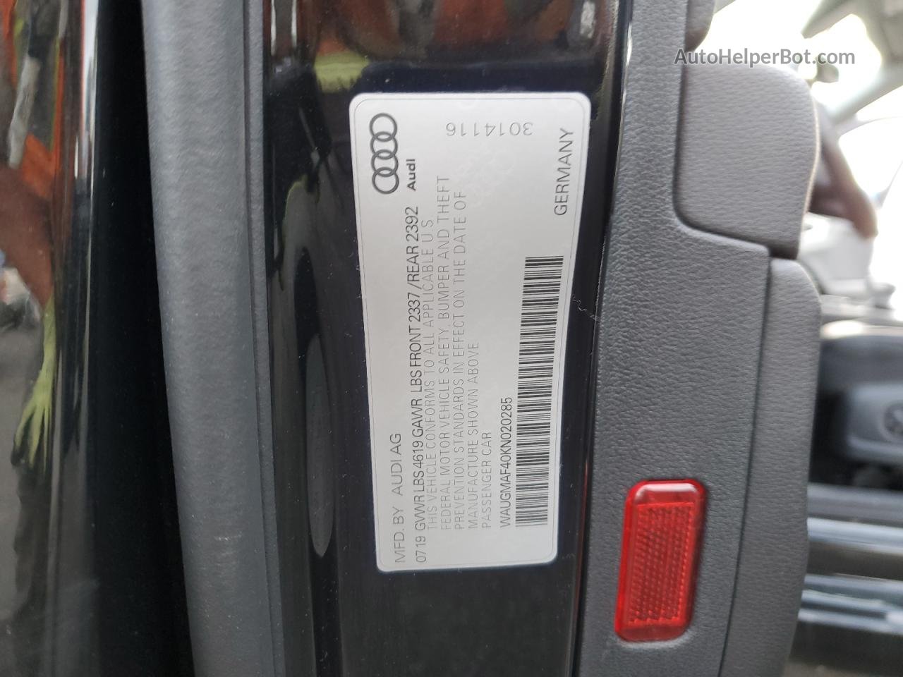 2019 Audi A4 Premium Black vin: WAUGMAF40KN020285