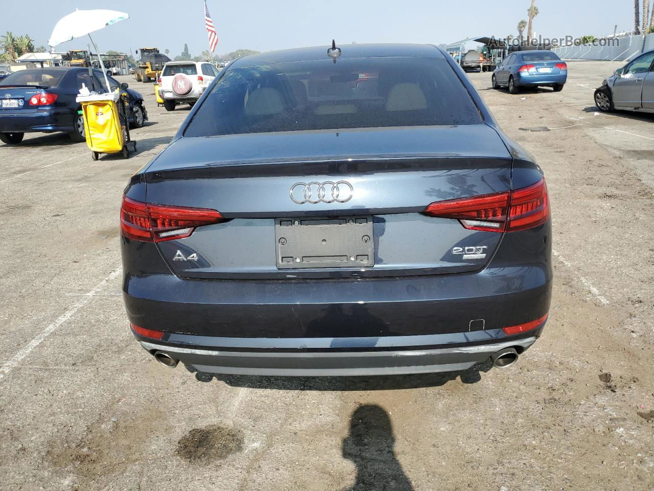 2017 Audi A4 Ultra Premium Синий vin: WAUGMAF45HN045708