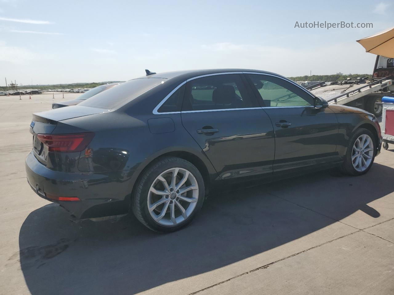 2019 Audi A4 Premium Серый vin: WAUGMAF45KN007080