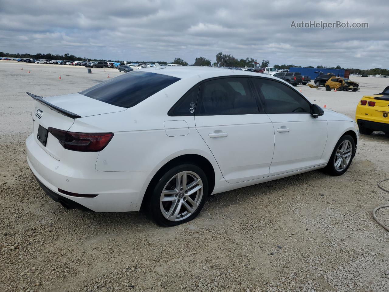 2017 Audi A4 Premium White vin: WAUGNAF44HN014995