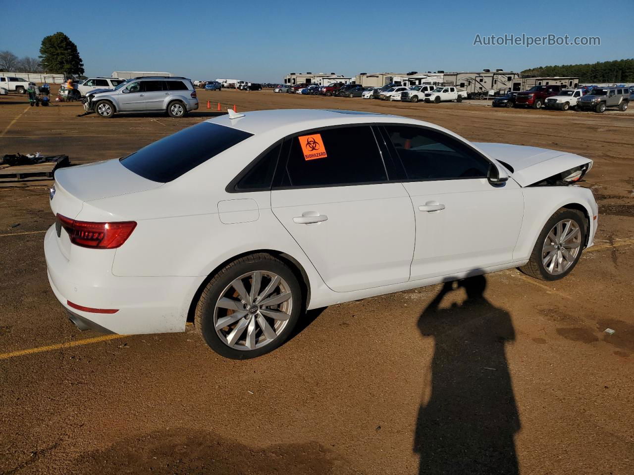 2017 Audi A4 Premium White vin: WAUGNAF4XHN017156