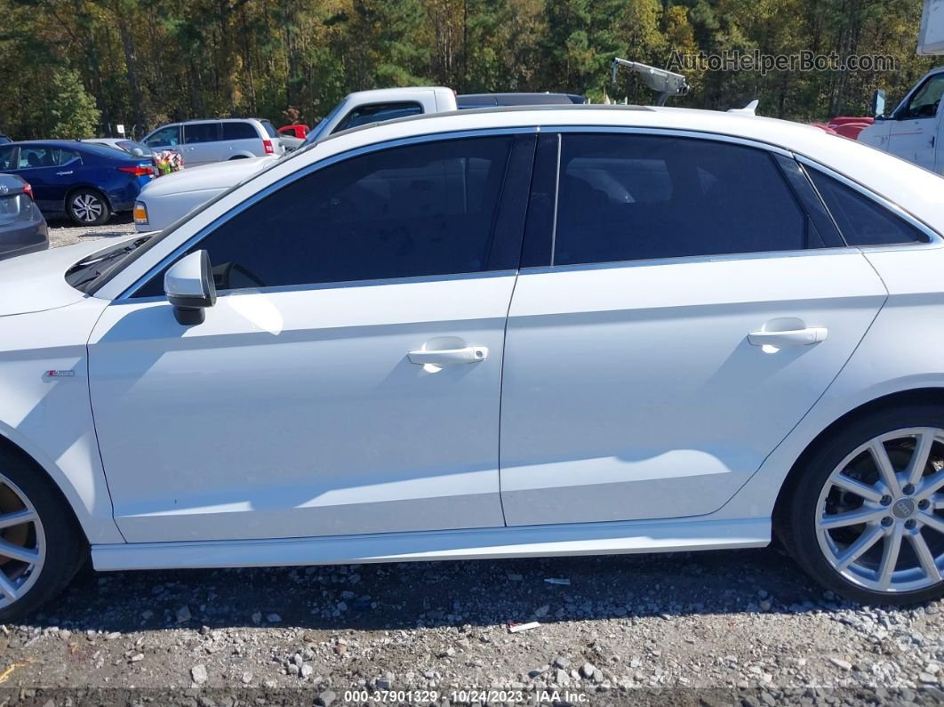 2016 Audi A3 1.8t Premium Белый vin: WAUH7GFF9G1010935