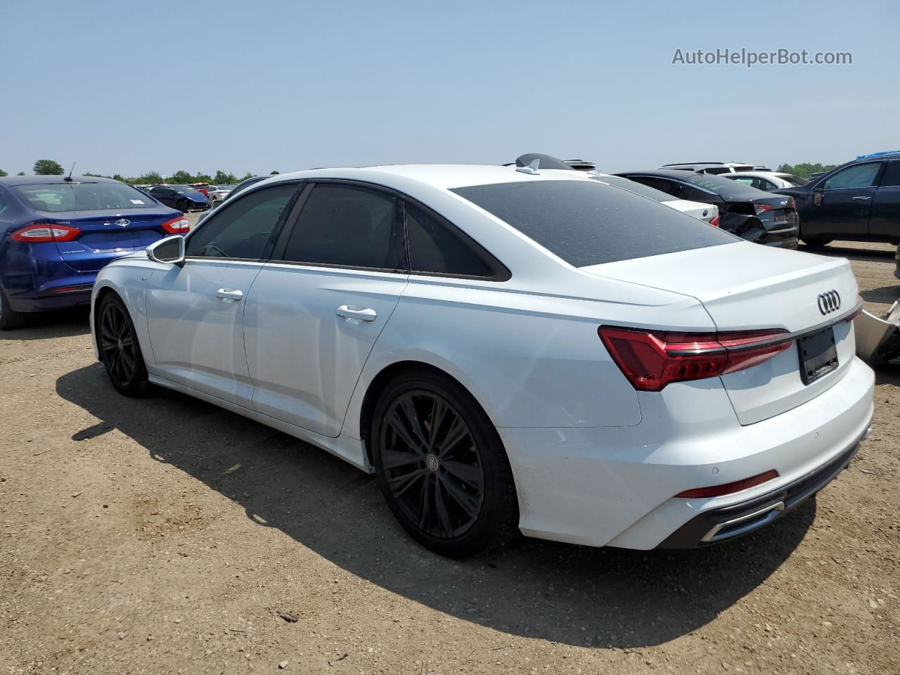 2019 Audi A6 Premium Белый vin: WAUK2AF23KN075733