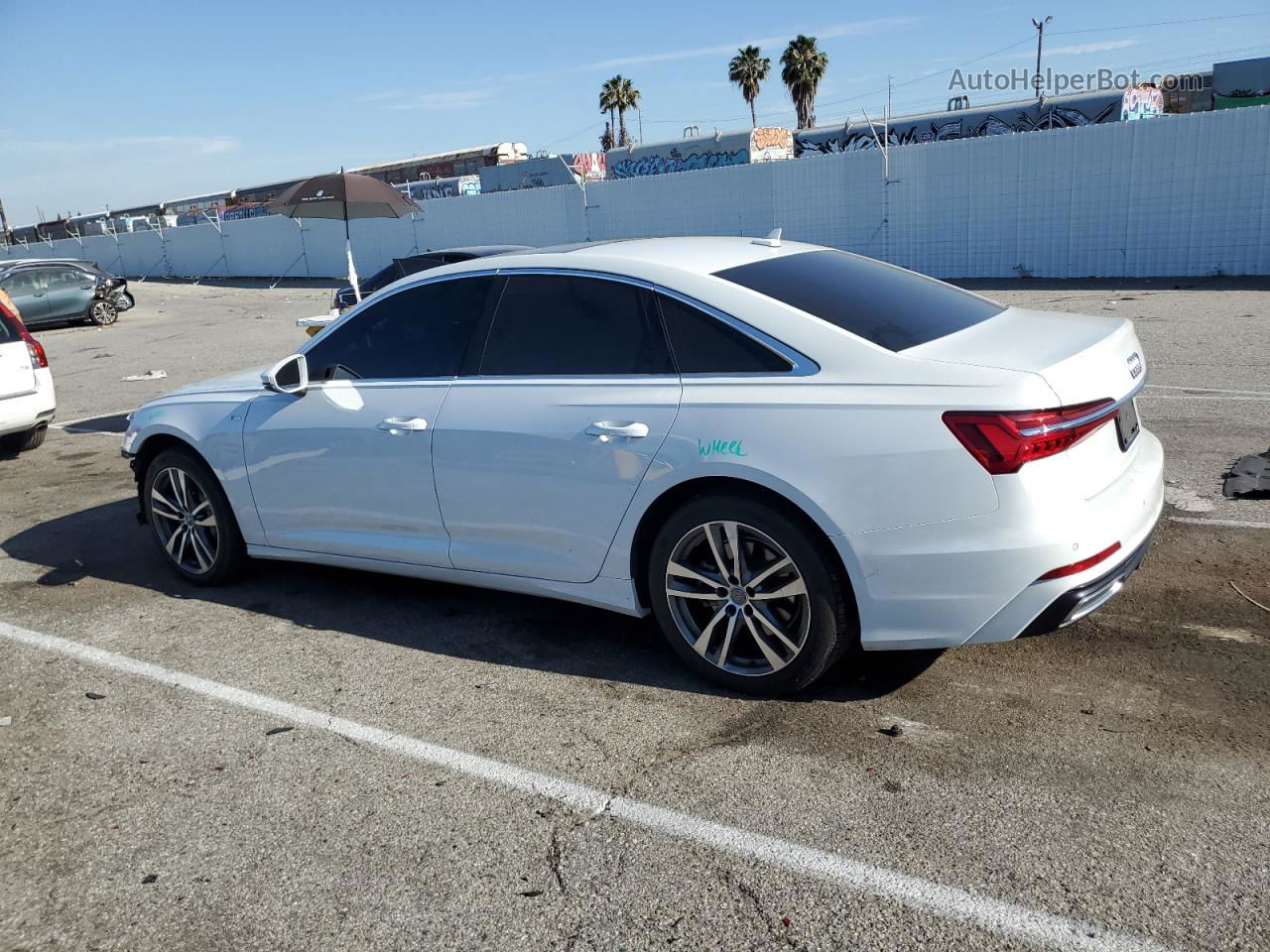 2019 Audi A6 Premium White vin: WAUK2AF24KN024810