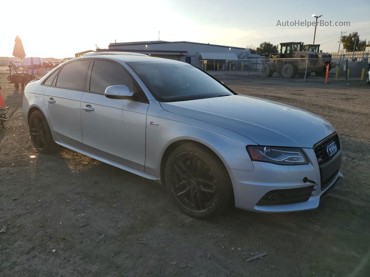 2012 Audi S4 Prestige Silver vin: WAUKGAFL2CA077945