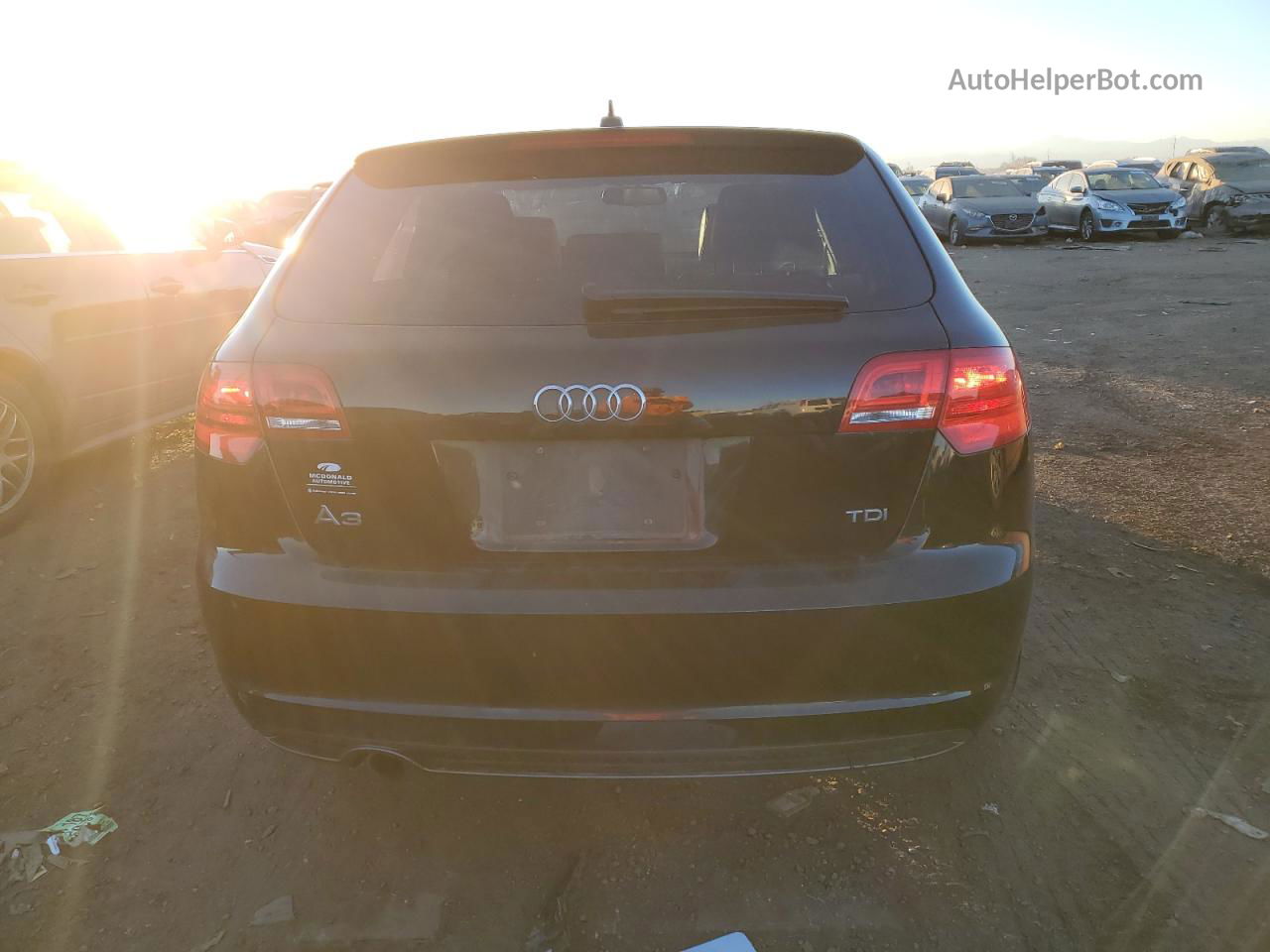 2012 Audi A3 Premium Plus Черный vin: WAUKJAFM5CA099772