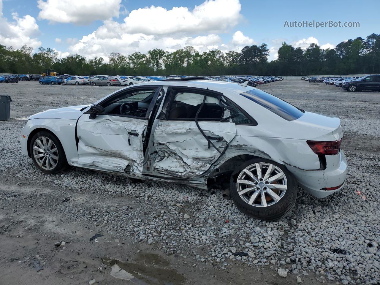 2018 Audi A4 Premium White vin: WAUKMAF40JN001597