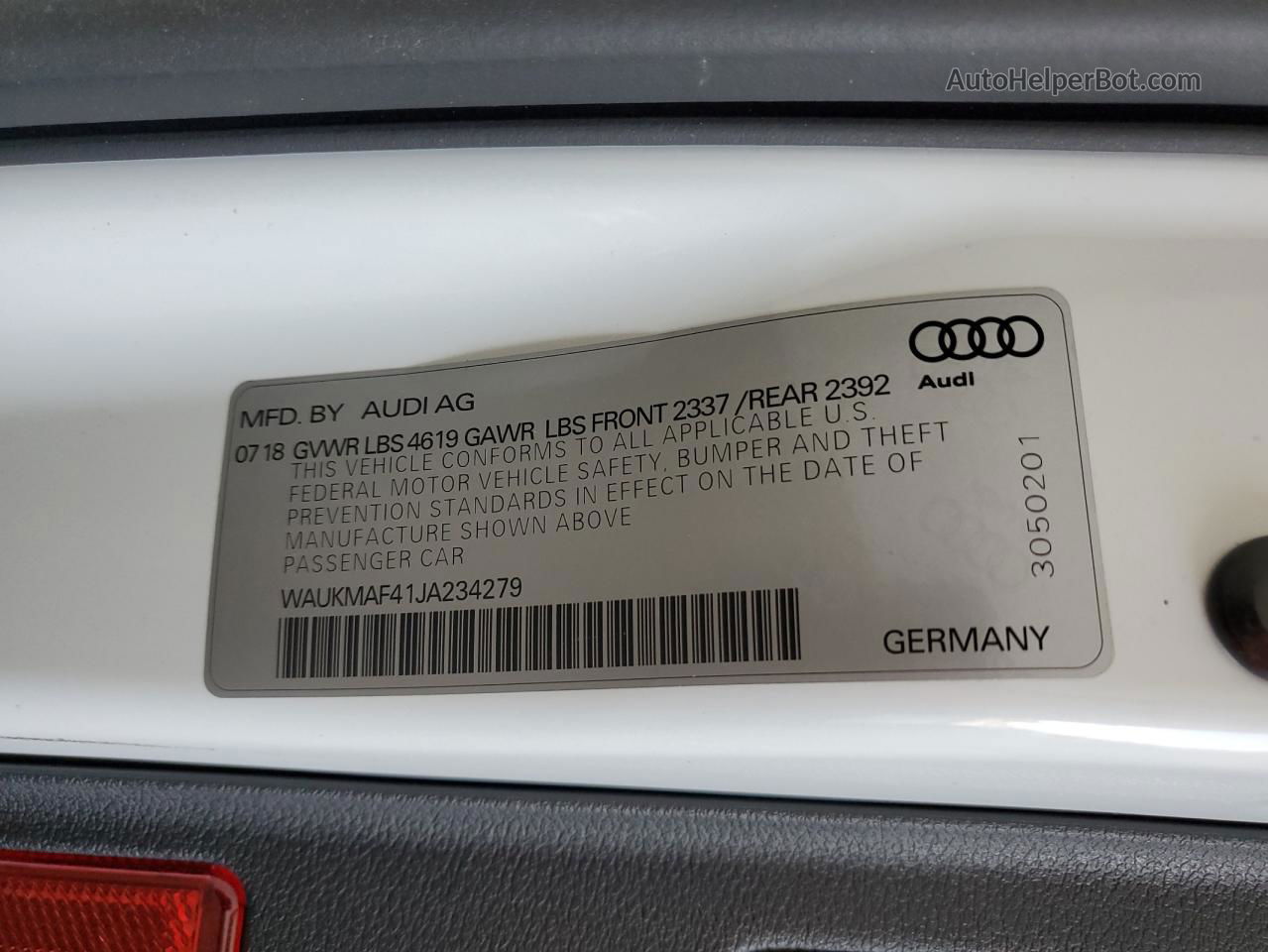 2018 Audi A4 Premium White vin: WAUKMAF41JA234279