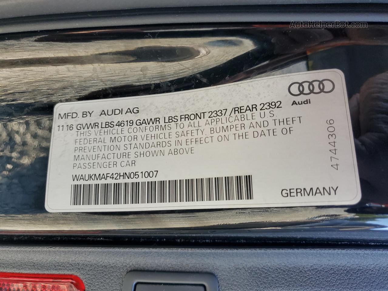 2017 Audi A4 Ultra Premium Black vin: WAUKMAF42HN051007