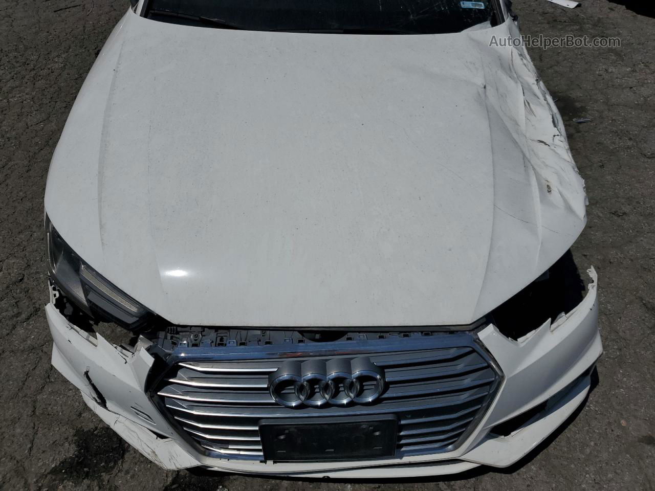 2018 Audi A4 Premium White vin: WAUKMAF44JA076889