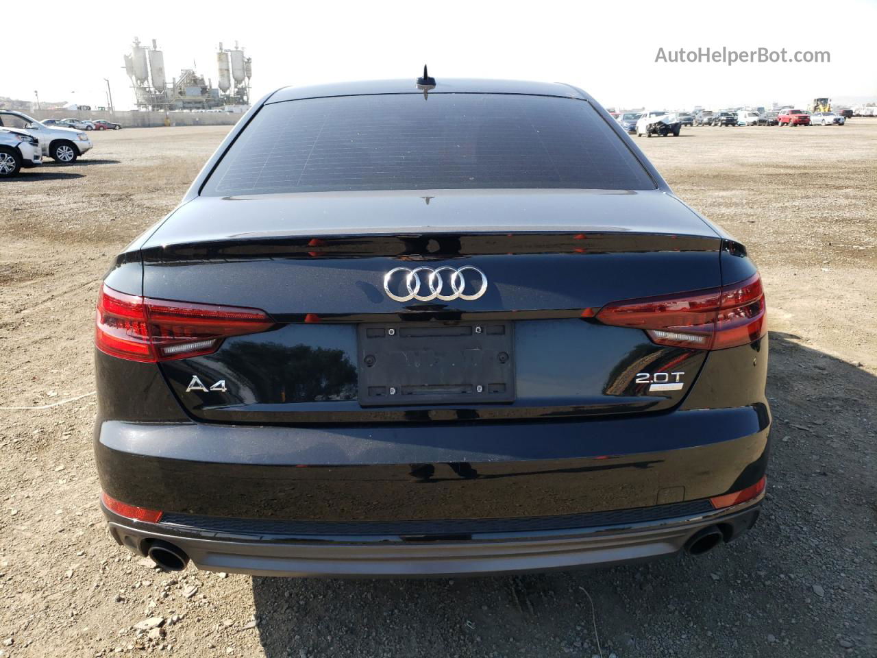 2018 Audi A4 Premium Черный vin: WAUKMAF44JA081526