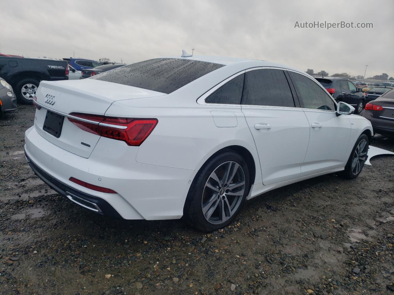 2019 Audi A6 Premium Plus Белый vin: WAUL2AF27KN100668