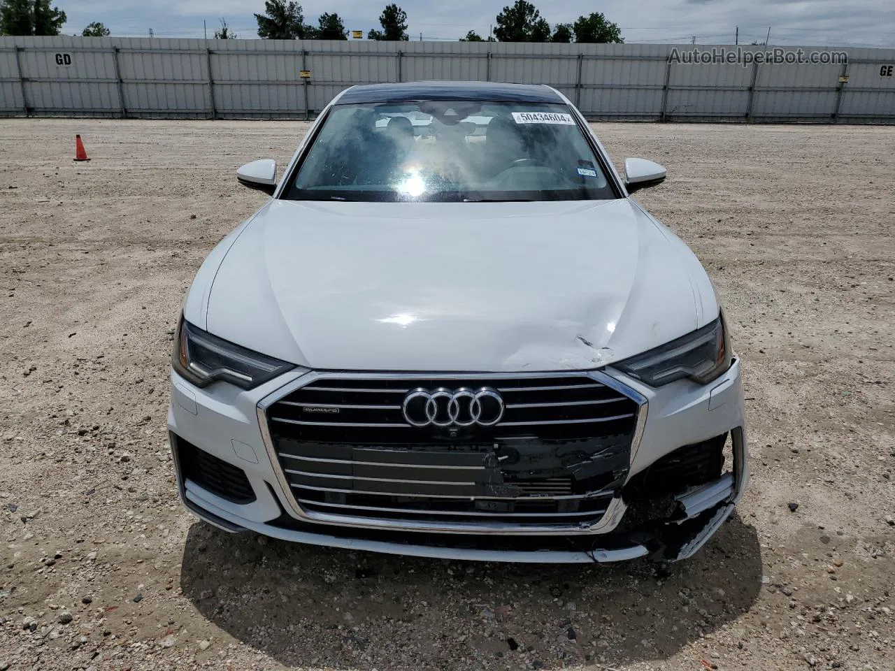 2019 Audi A6 Premium Plus Белый vin: WAUL2AF29KN114460