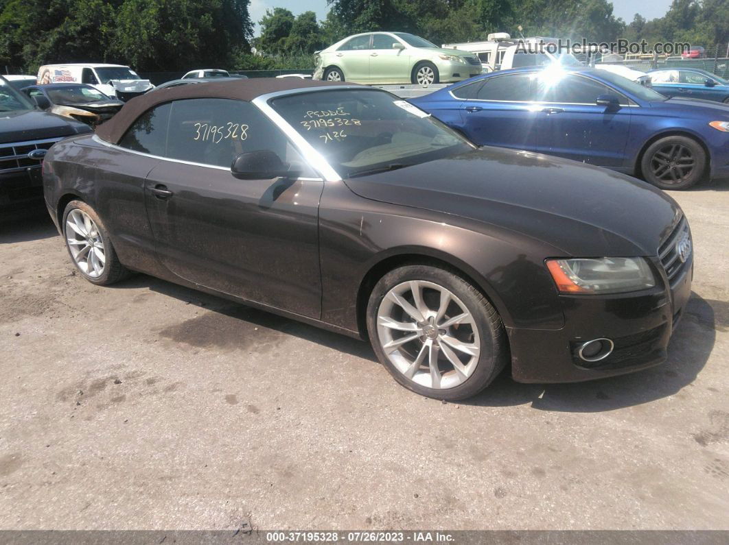 2011 Audi A5 2.0t Premium Plus Коричневый vin: WAULFAFH1BN010702