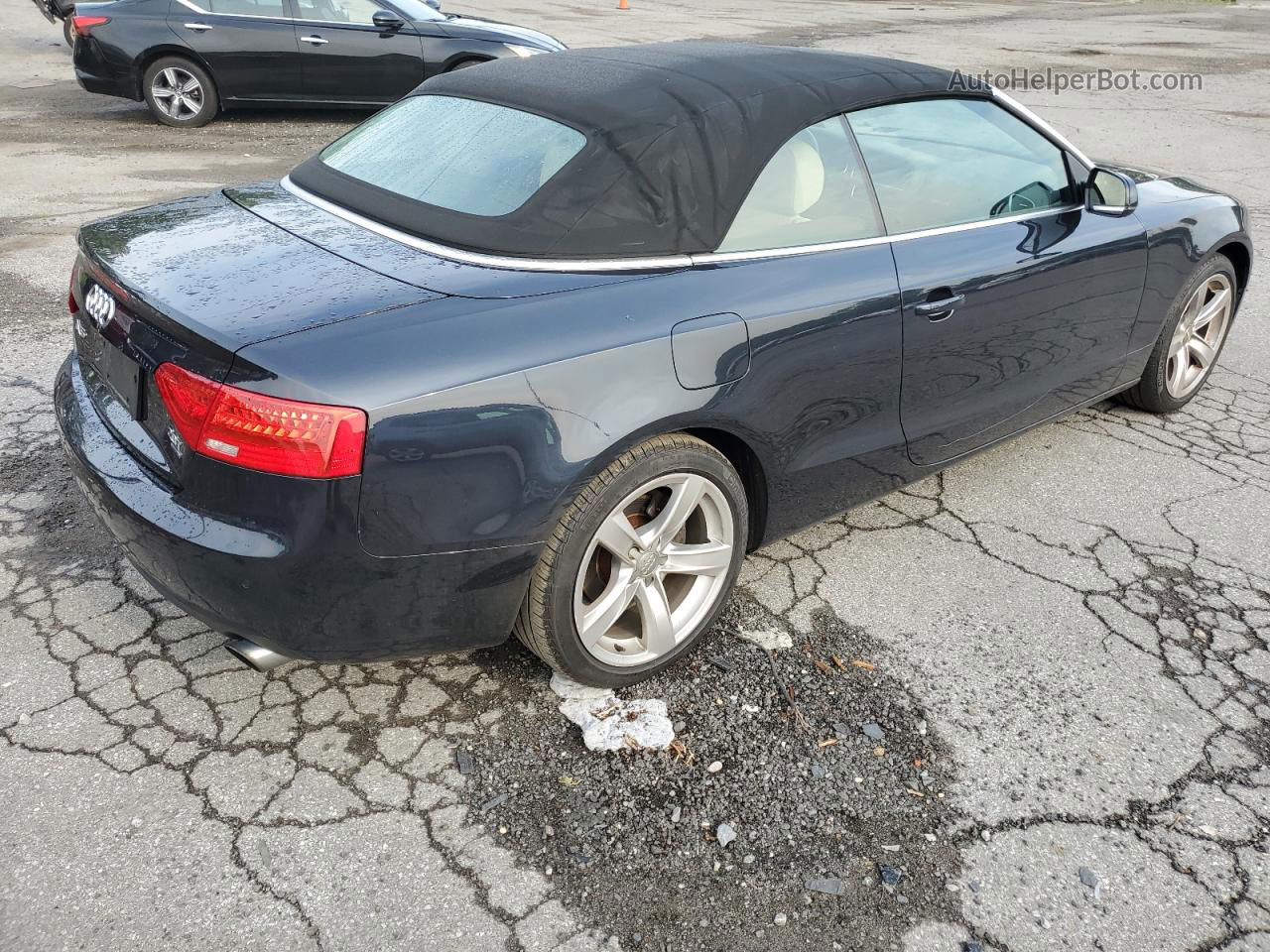 2014 Audi A5 Premium Plus Синий vin: WAULFAFH1EN011689