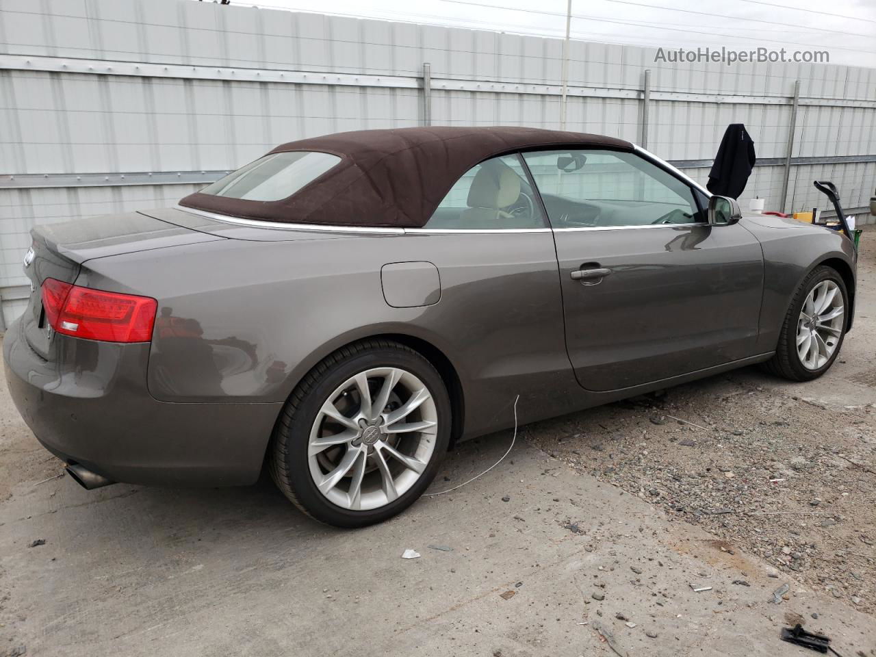 2014 Audi A5 Premium Plus Brown vin: WAULFAFH6EN007167