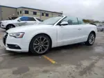 2014 Audi A5 Premium Plus Белый vin: WAULFAFHXEN002926