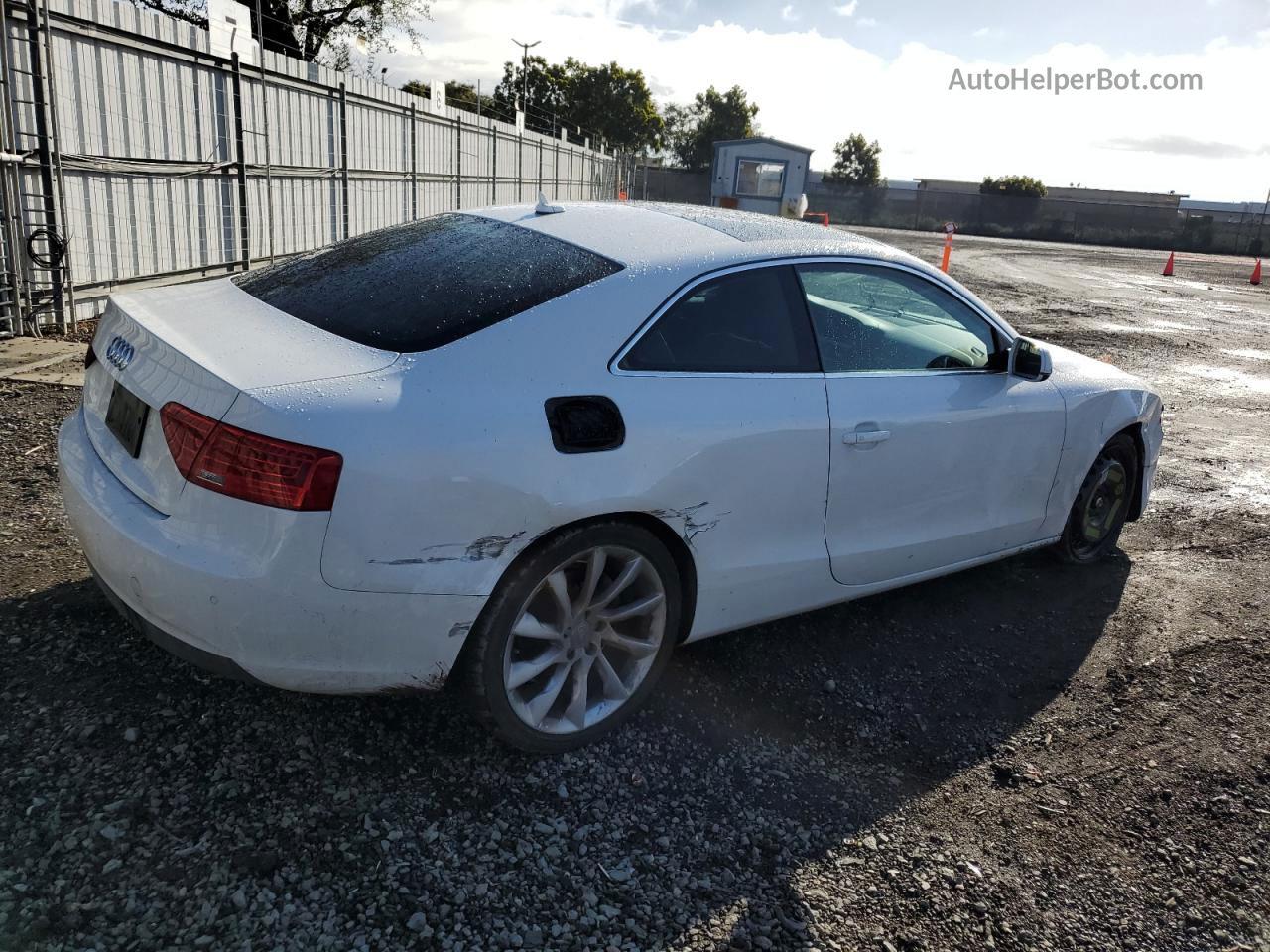 2014 Audi A5 Premium Plus White vin: WAULFAFR0EA019444