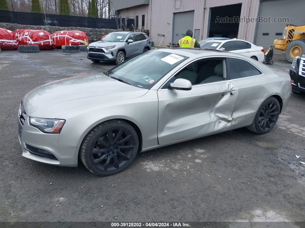 2014 Audi A5 2.0t Premium Серый vin: WAULFAFR4EA029720