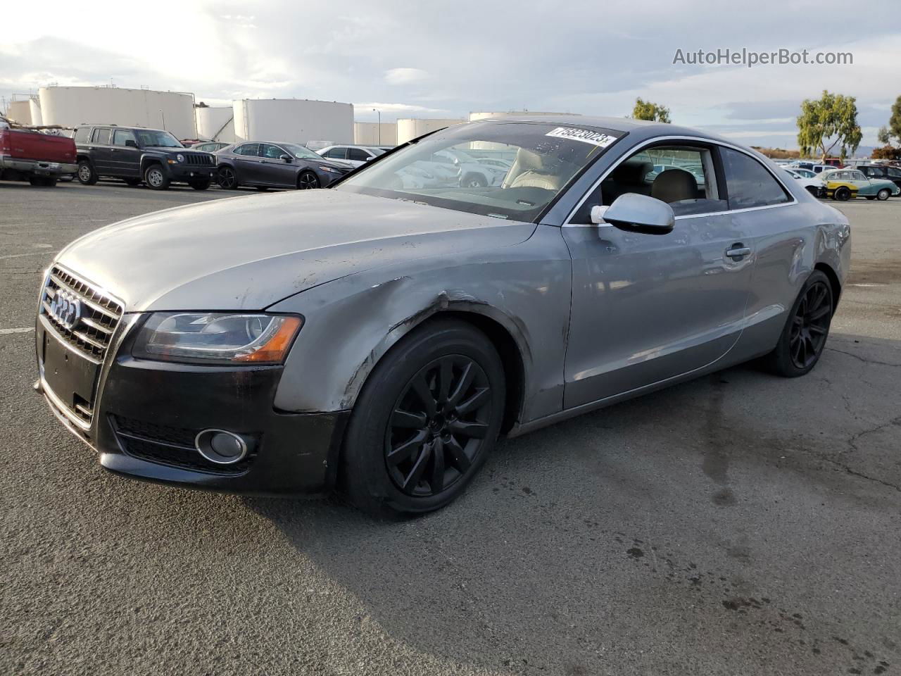 2011 Audi A5 Premium Plus Серебряный vin: WAULFAFR5BA016762