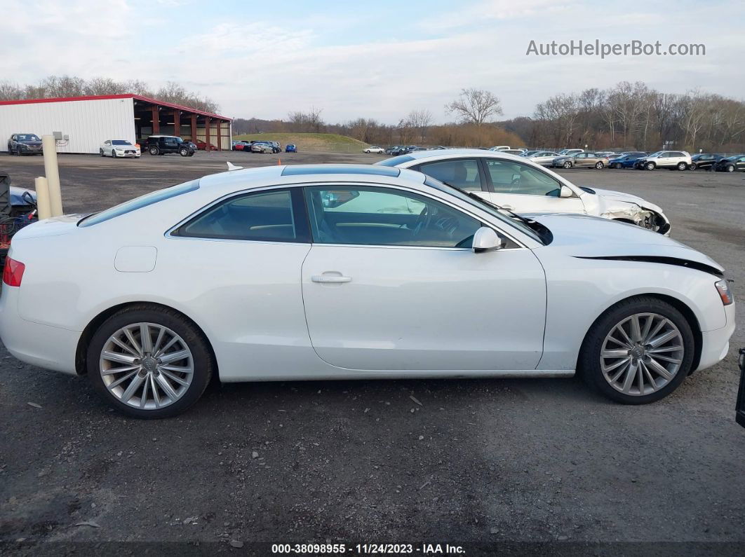 2014 Audi A5 2.0t Premium White vin: WAULFAFR5EA018225