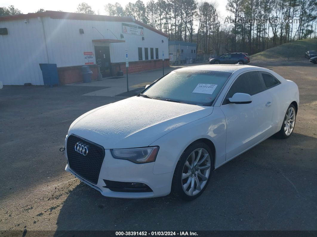 2014 Audi A5 2.0t Premium White vin: WAULFAFR6EA073010