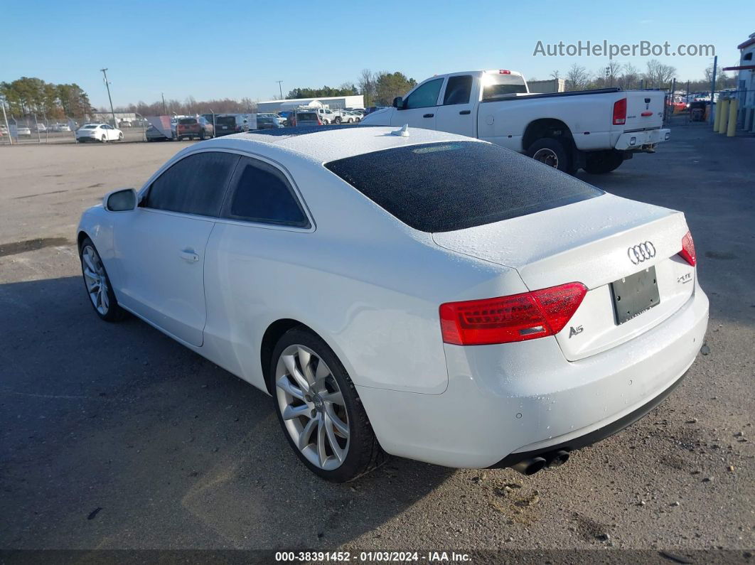 2014 Audi A5 2.0t Premium White vin: WAULFAFR6EA073010