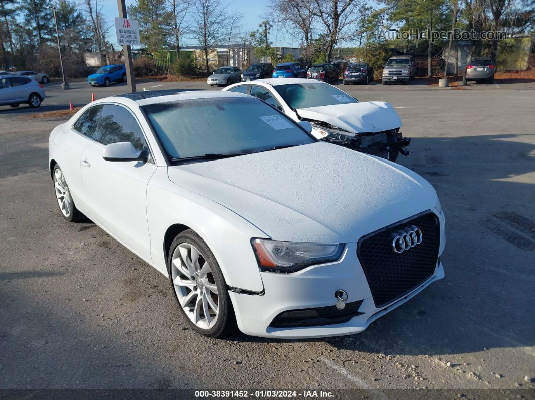 2014 Audi A5 2.0t Premium White vin: WAULFAFR6EA073010