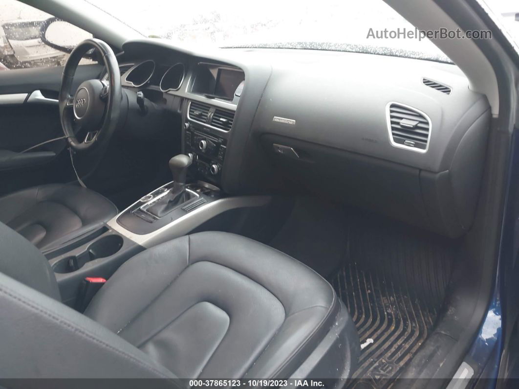 2014 Audi A5 2.0t Premium Синий vin: WAULFAFR7EA057642