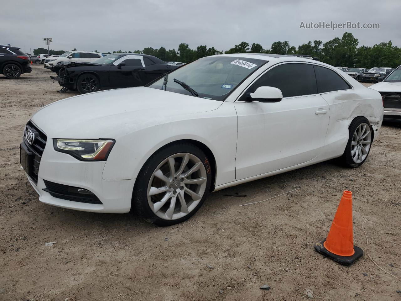 2014 Audi A5 Premium Plus White vin: WAULFAFR7EA073405