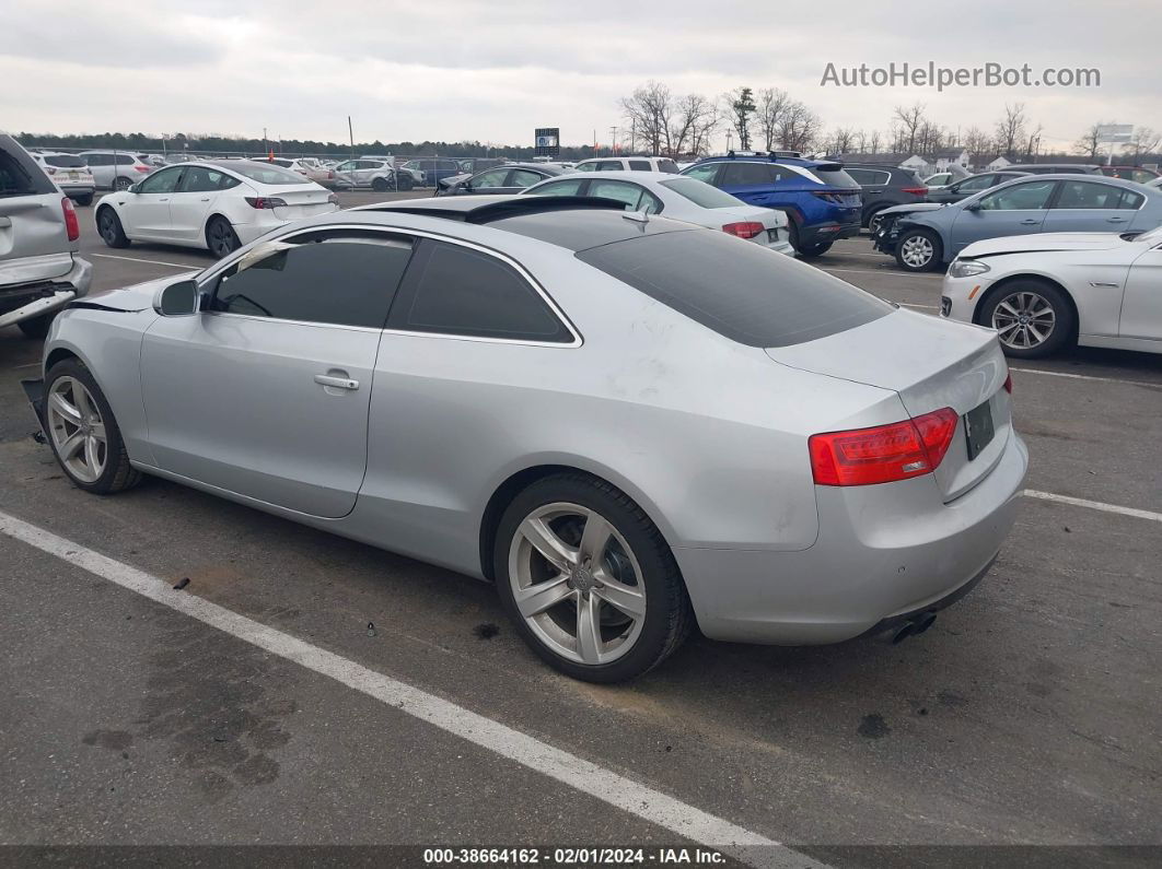 2014 Audi A5 2.0t Premium Серебряный vin: WAULFAFR9EA002285