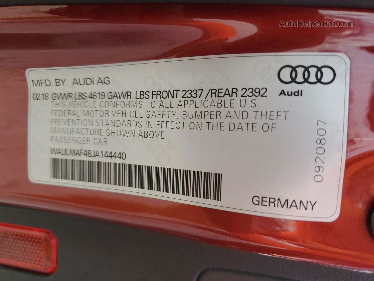 2018 Audi A4 Premium Plus Red vin: WAULMAF48JA144440