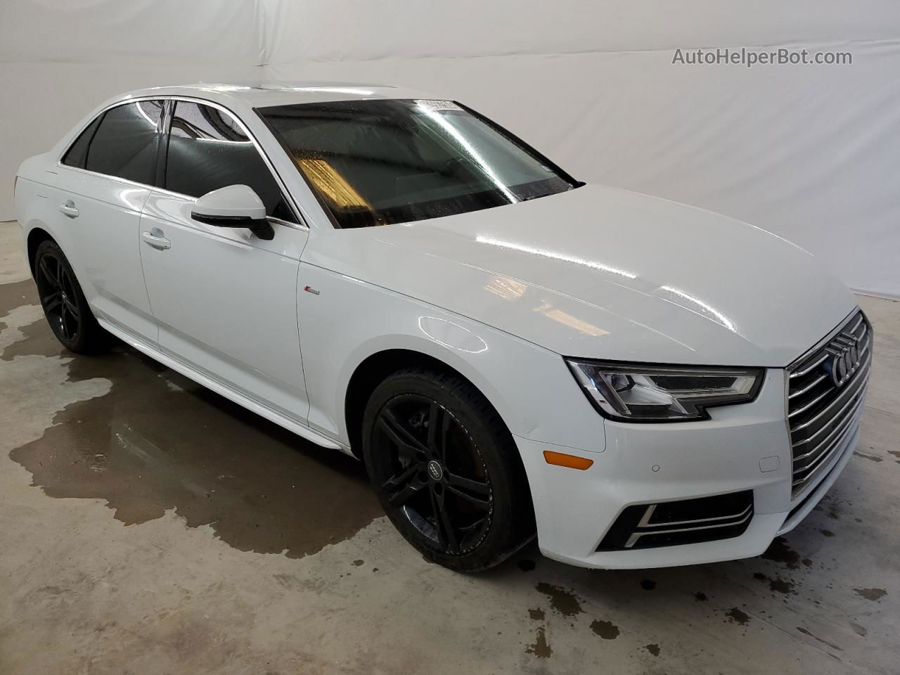 2017 Audi A4 Premium Plus White vin: WAULNAF41HN022678