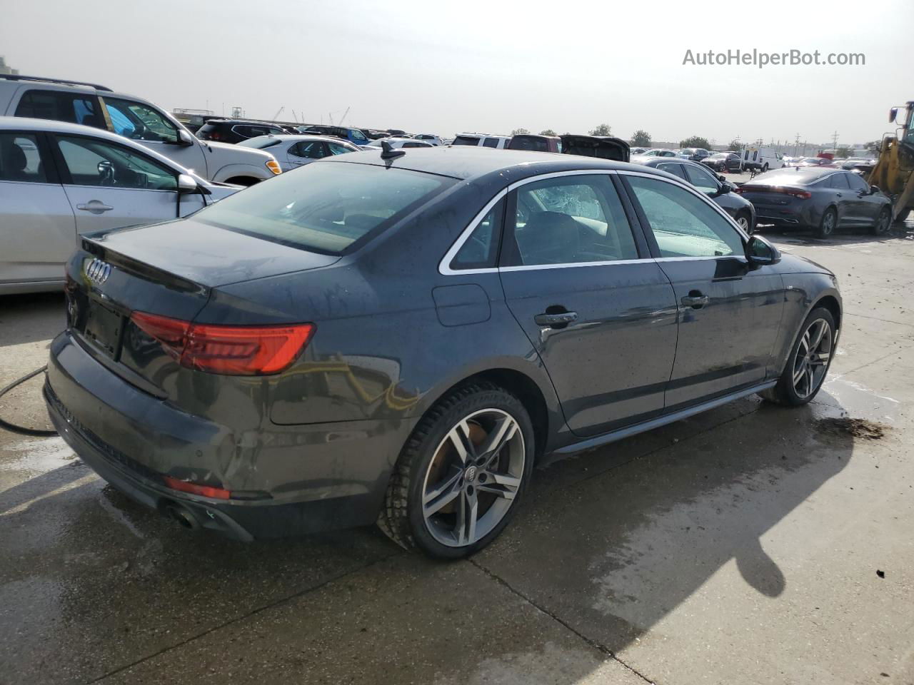 2017 Audi A4 Premium Plus Серый vin: WAULNAF42HN042650