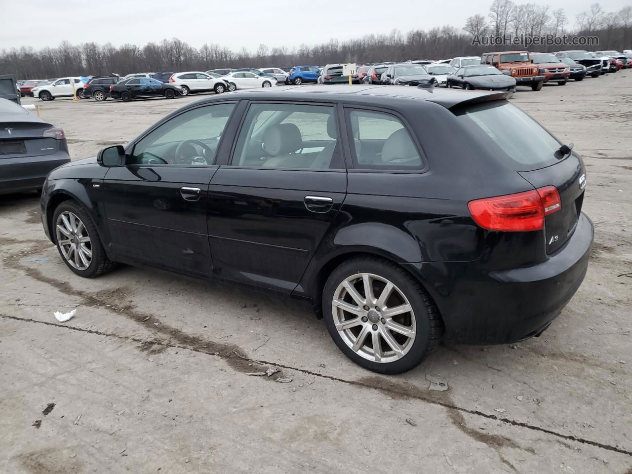 2012 Audi A3 Premium Plus Черный vin: WAUMFAFM1CA131143