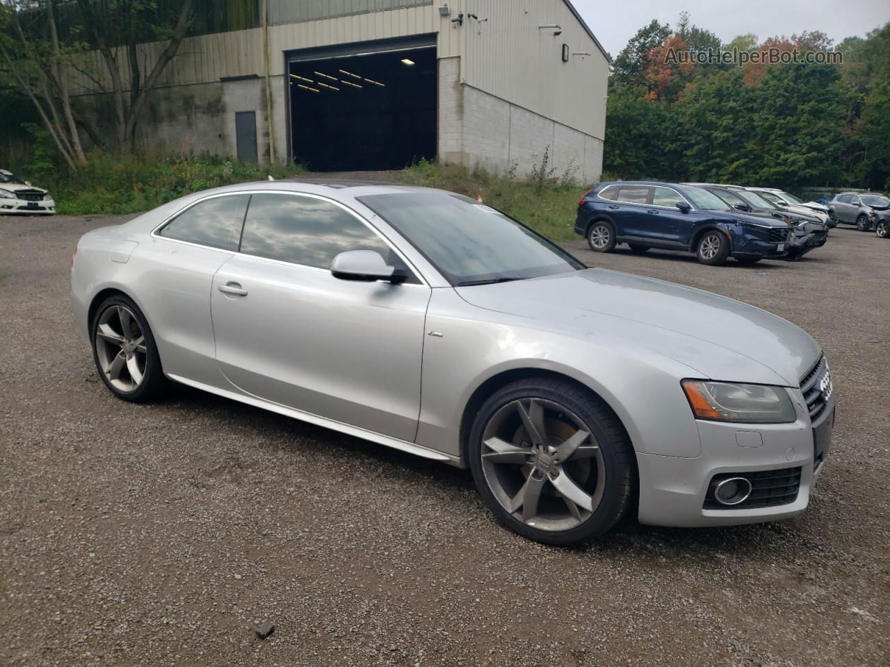 2011 Audi A5 Premium Silver vin: WAUMFBFR7BA069442