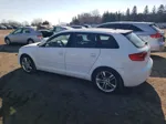 2012 Audi A3 Premium Plus Белый vin: WAUMFCFMXCA097313