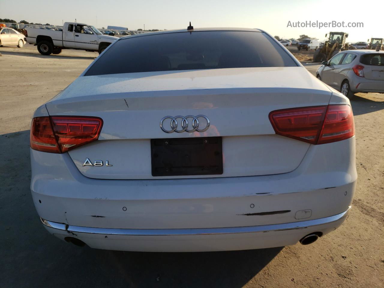 2014 Audi A8 L Quattro White vin: WAURGAFD3EN008992