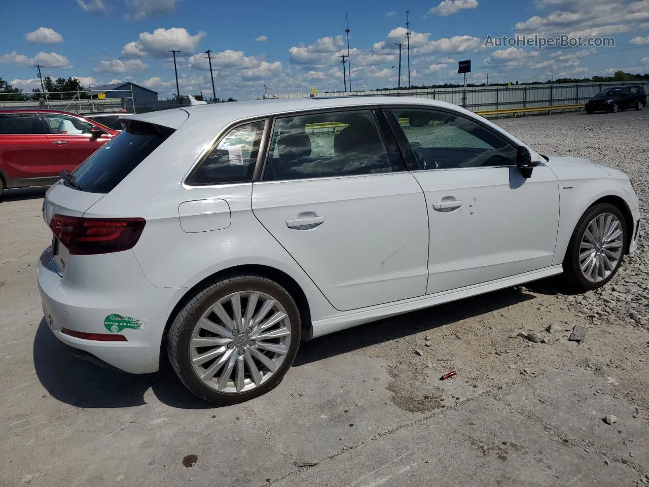 2016 Audi A3 E-tron Premium Plus White vin: WAUTPBFF5GA109944