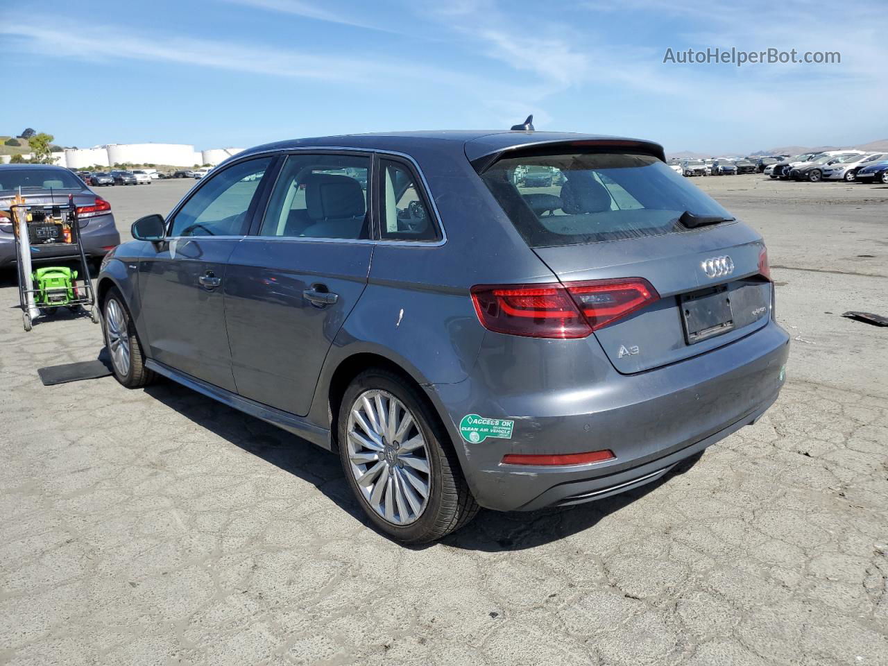 2016 Audi A3 E-tron Premium Plus Gray vin: WAUTPBFF7GA068135