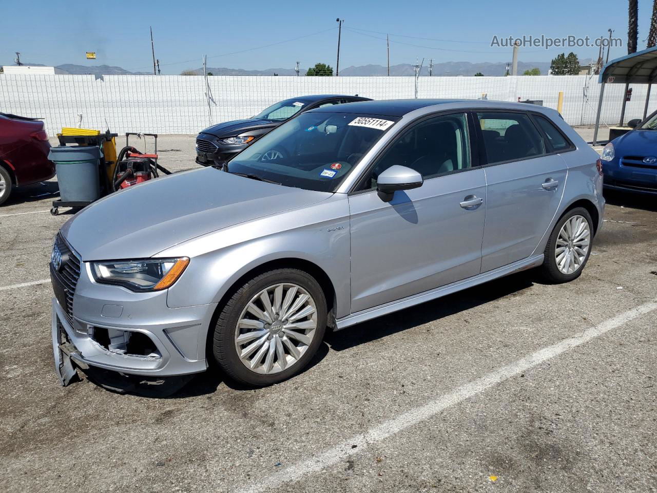 2016 Audi A3 E-tron Premium Silver vin: WAUUPBFF8GA028067