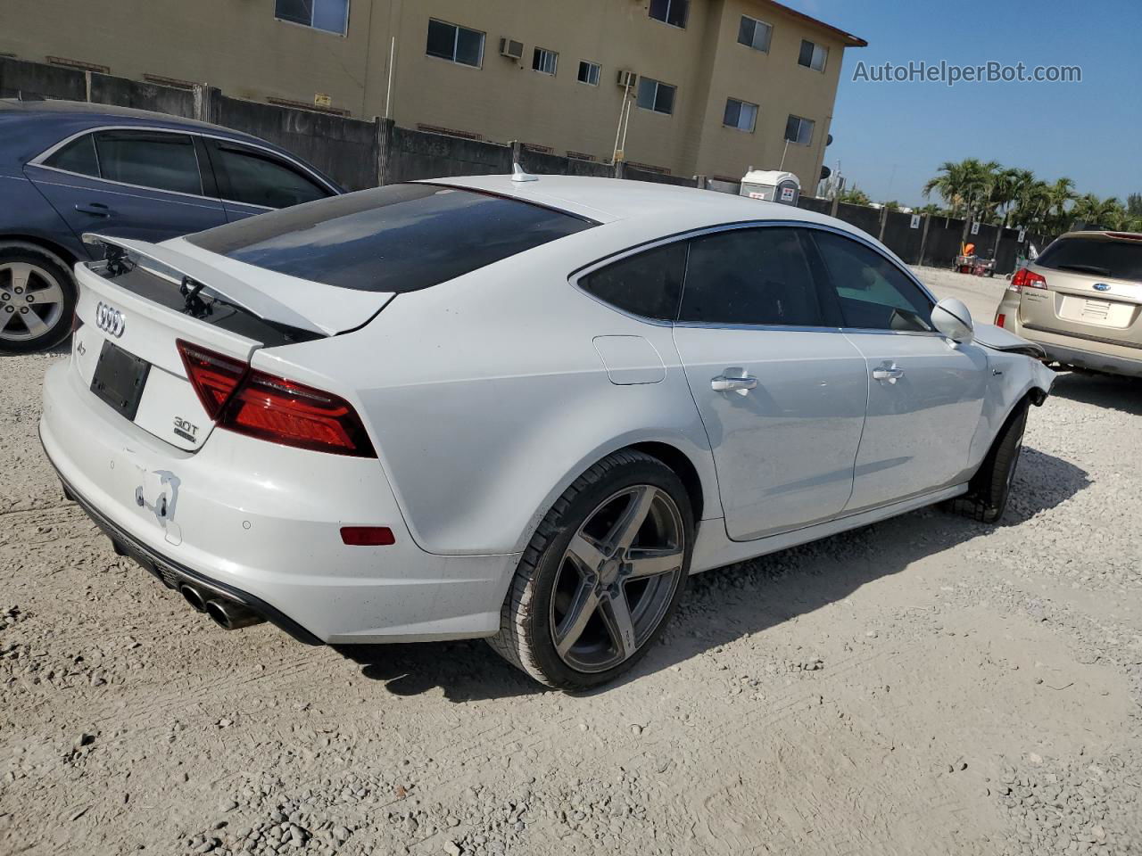 2016 Audi A7 Premium Plus White vin: WAUWGAFC7GN180651