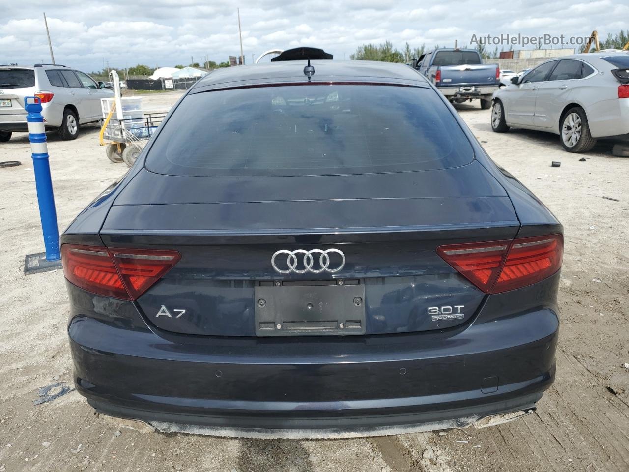 2016 Audi A7 Premium Plus Синий vin: WAUWGAFC8GN014204