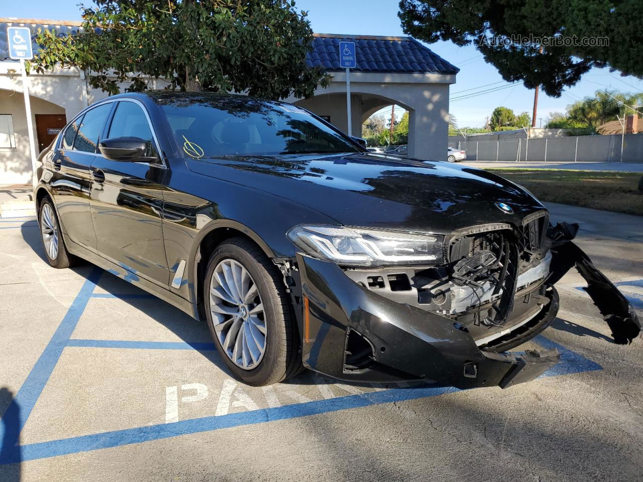 Price & History 2022 Bmw 530 Xi 2.0l 4 vin