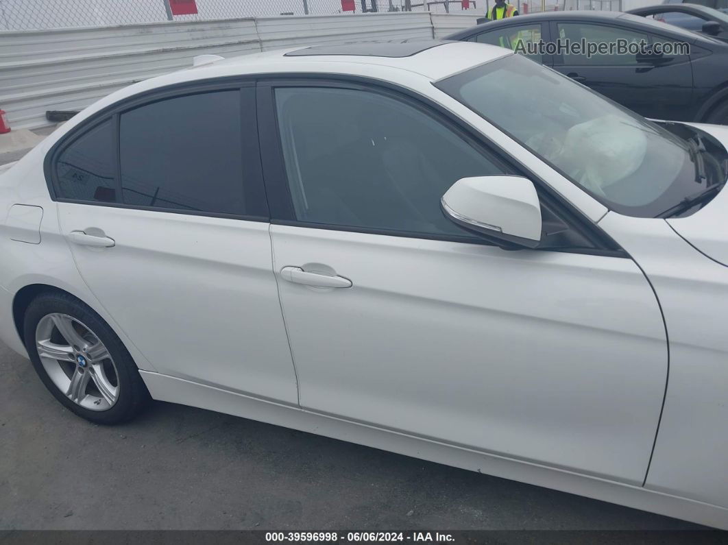 2012 Bmw 328i   Белый vin: WBA3A5C52CF345463