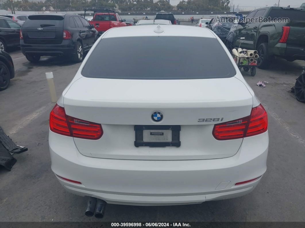 2012 Bmw 328i   White vin: WBA3A5C52CF345463