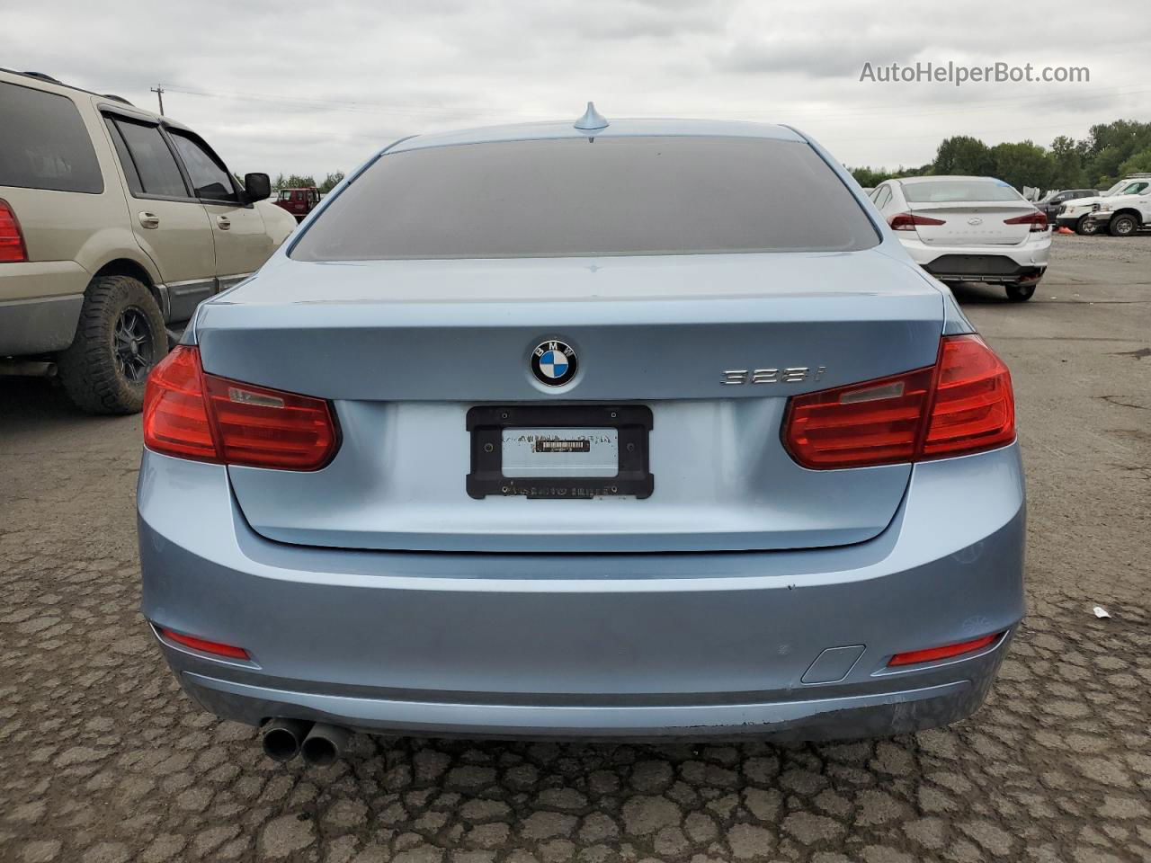 2013 Bmw 328 I Синий vin: WBA3A5C56DF352918