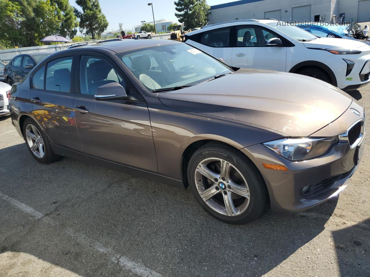 2012 Bmw 328 I Коричневый vin: WBA3A5C59CF343371