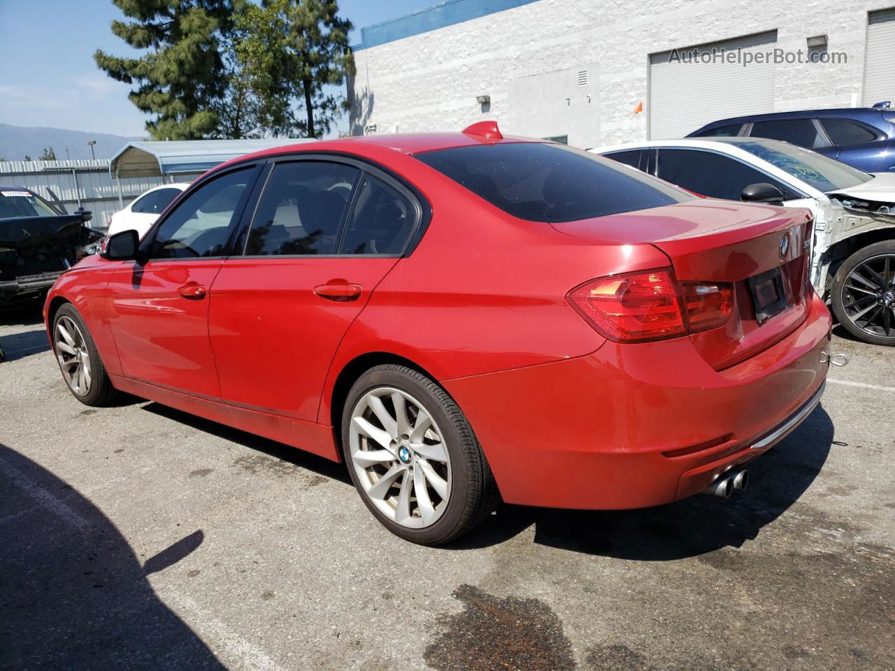 2012 Bmw 328 I Красный vin: WBA3A5C5XCF259026